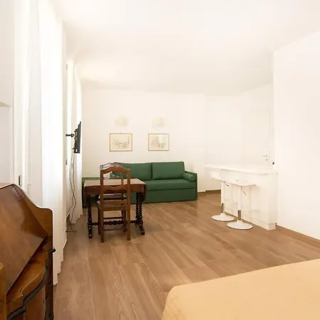 Saint Mark Canal View Apartment *